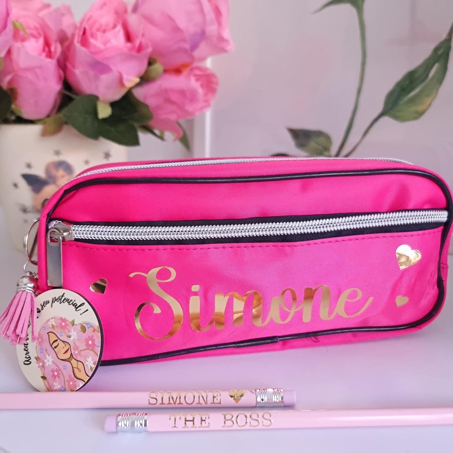 Estojo Pink com chaveiro e lápis personalizado