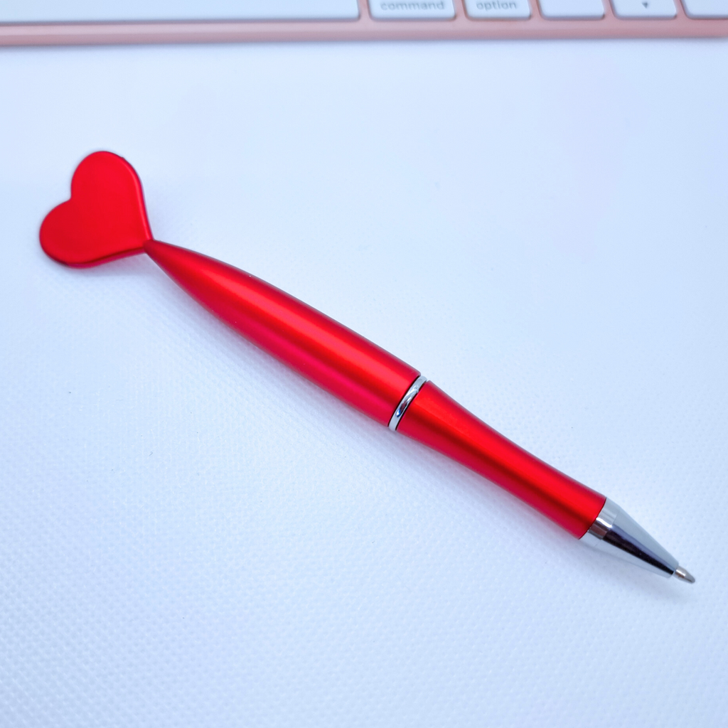 Caneta coração vermelho